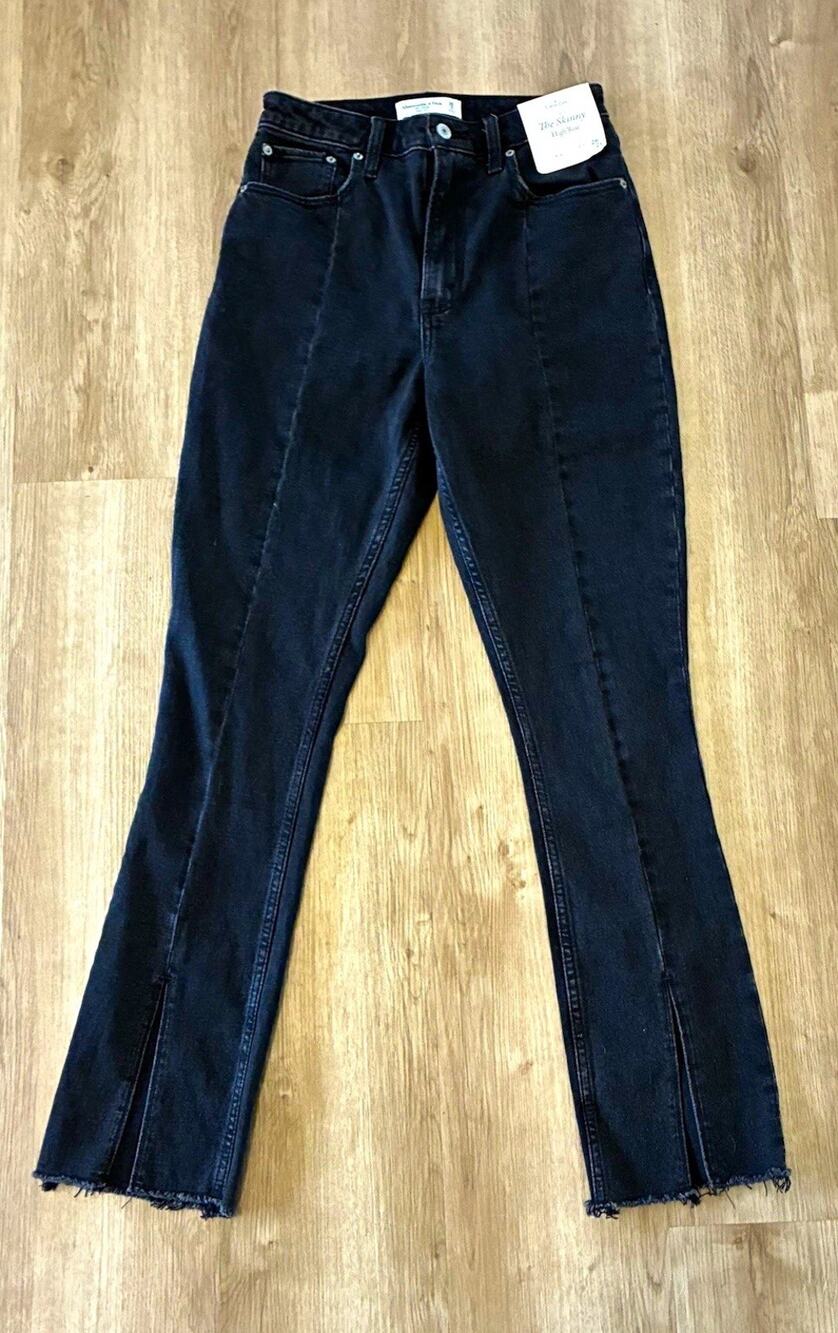 NWT Abercrombie & Fitch Curve Love Skinny High Rise Black Dark Wash Jeans 2P